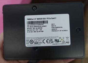 Ổ cứng SSD 7.68TB Samsung PM983A NVME PCIe Gen3 Read Intensive U.2 Datacenter SSD - MZQLB7T6HALA-00W07